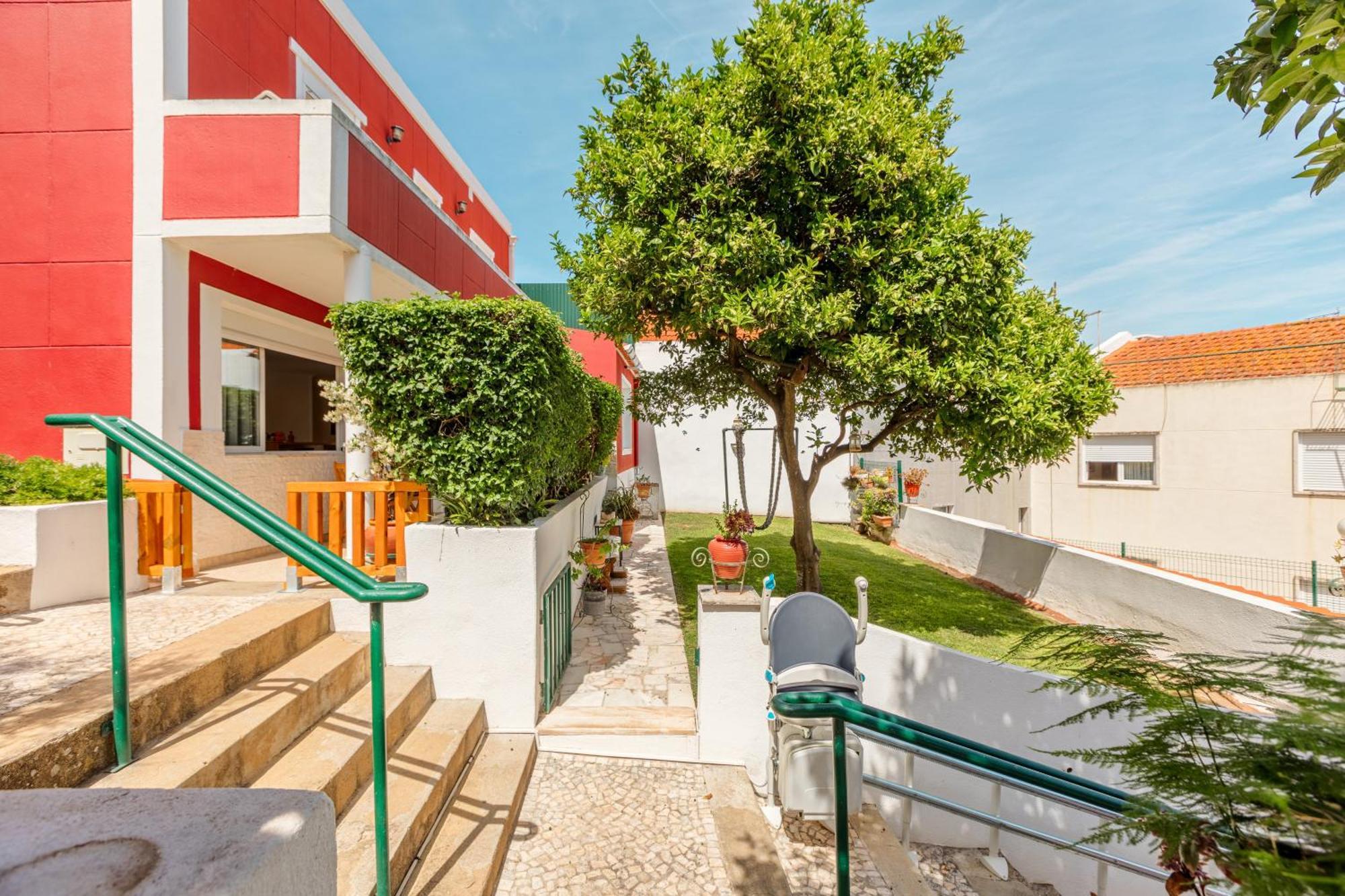 Alges Village Casa 4 By Lisbon-Coast Vacation Exterior foto